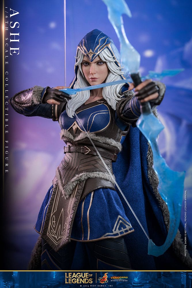 Ashe de Hot Toys apuntando con su arco de hielo, escala 1/6.