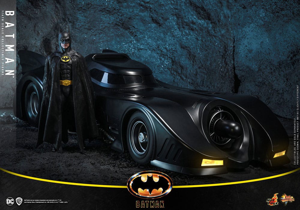 Figura Batman 1989 Hot Toys en pose de combate con expresión intensa