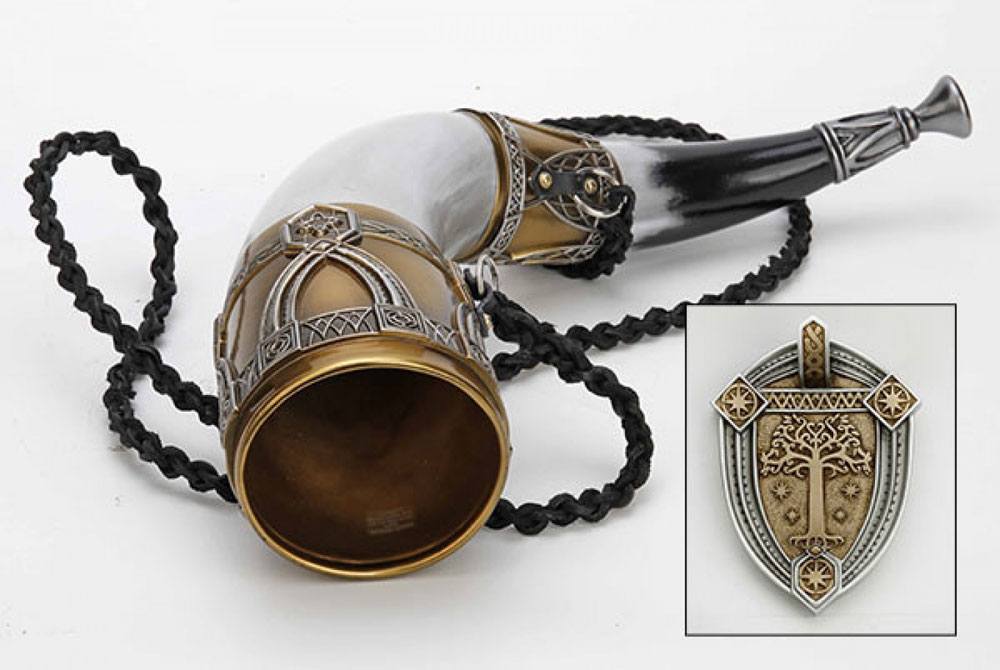 Detalle réplica oficial Cuerno de Gondor con correa de cuero