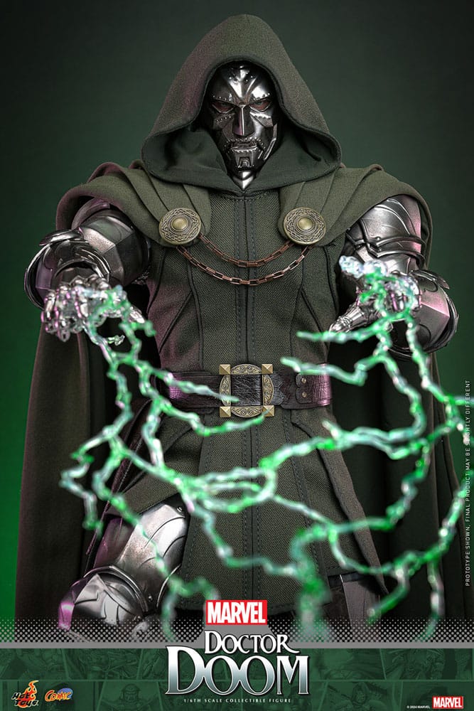 Detalle del traje y efectos de energía de la figura Doctor Doom Hot Toys Marvel Comic