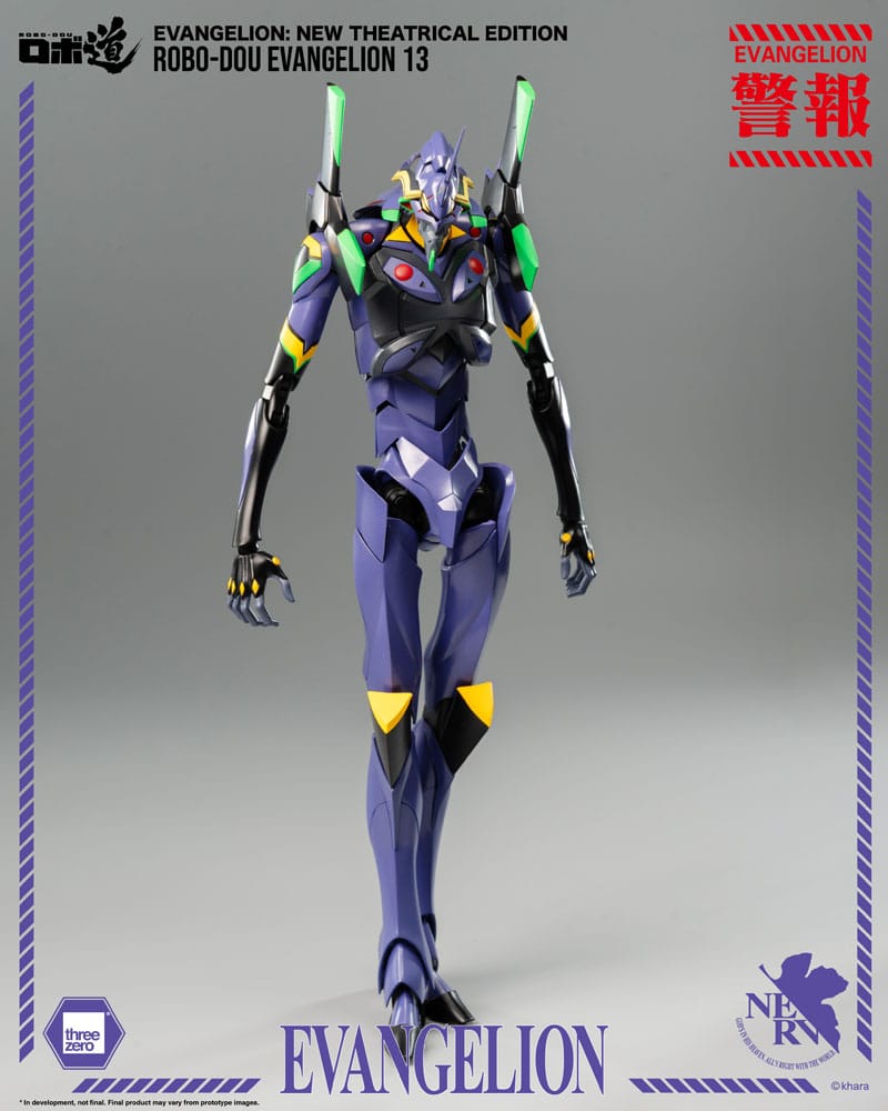 Figura Evangelion 13 con todos sus accesorios: brazos extra, lanzas, manos y efectos.