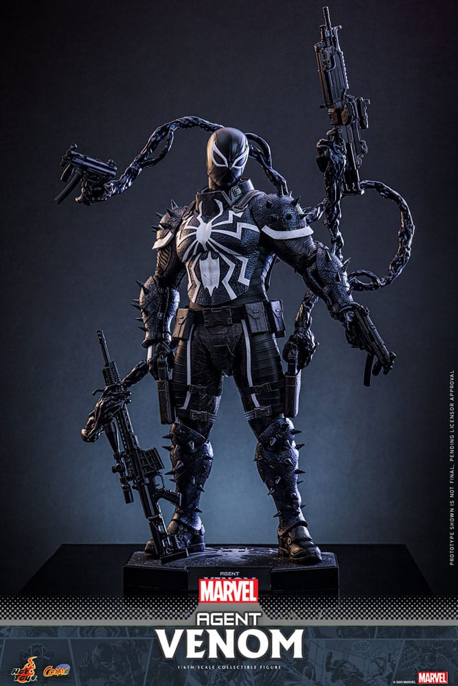Vista completa de la figura Agent Venom Hot Toys con fondo oscuro