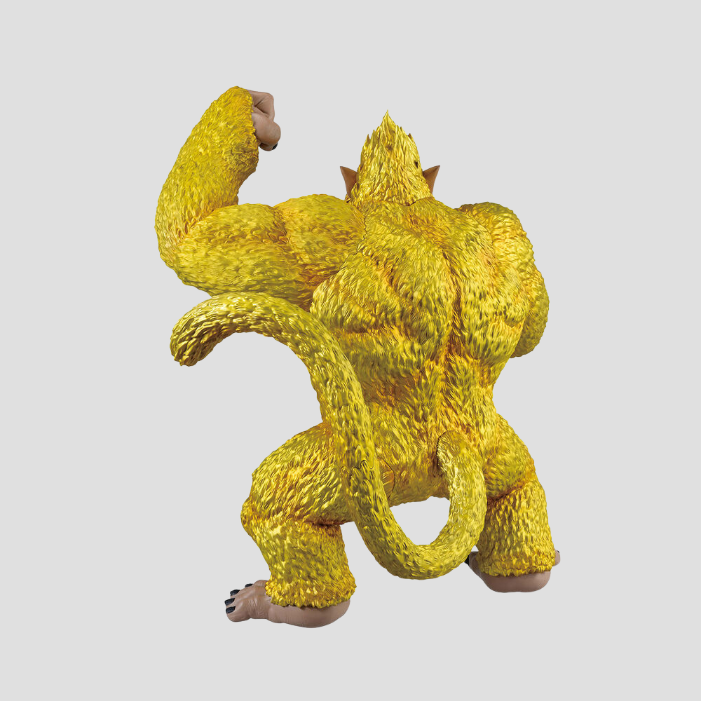 Figura coleccionista Goku mono dorado Ichibansho en pose de combate.