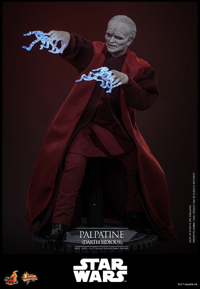 Accesorios incluidos con la figura de Palpatine de Hot Toys: manos intercambiables, rayos y base expositora temática