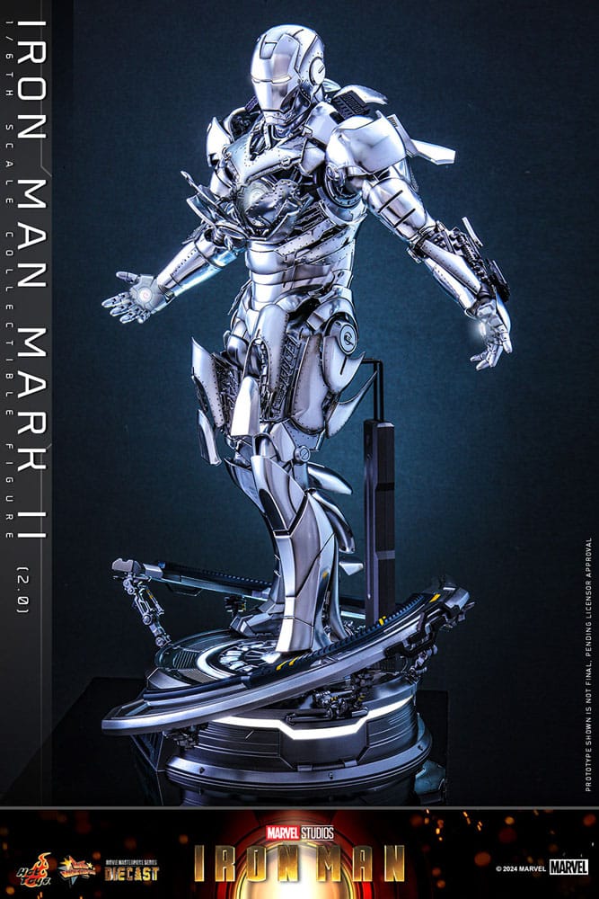 Figura IRON MAN MARK II 2.0 Hot Toys 1/6 mostrando accesorios y poses de combate.