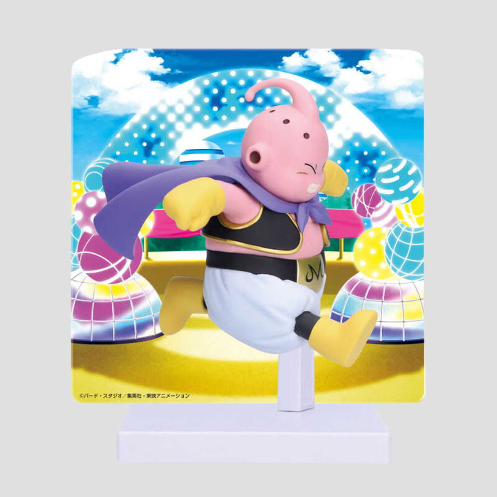 Figura de Majin Buu con base y fondo ilustrado – Producto oficial Banpresto