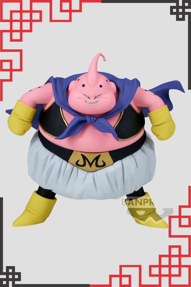 Figura de Majin Buu de 17 cm con capa y expresión de ataque.