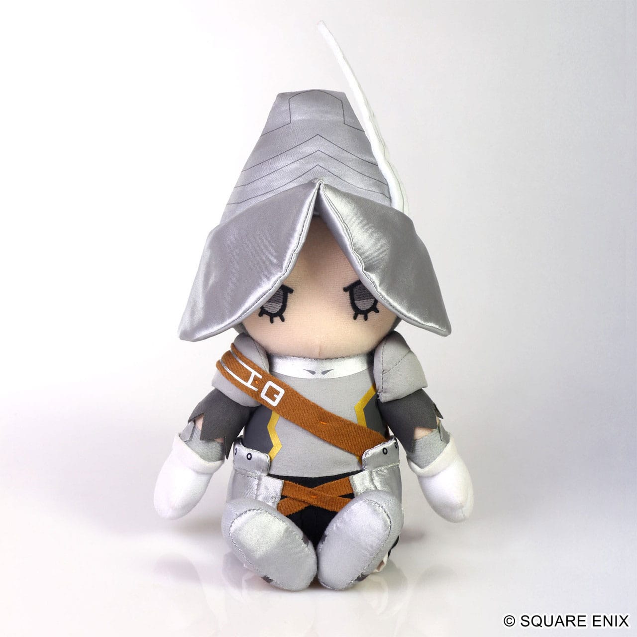 Vista frontal del peluche oficial de Adalbert Steiner 24 cm – Final Fantasy IX