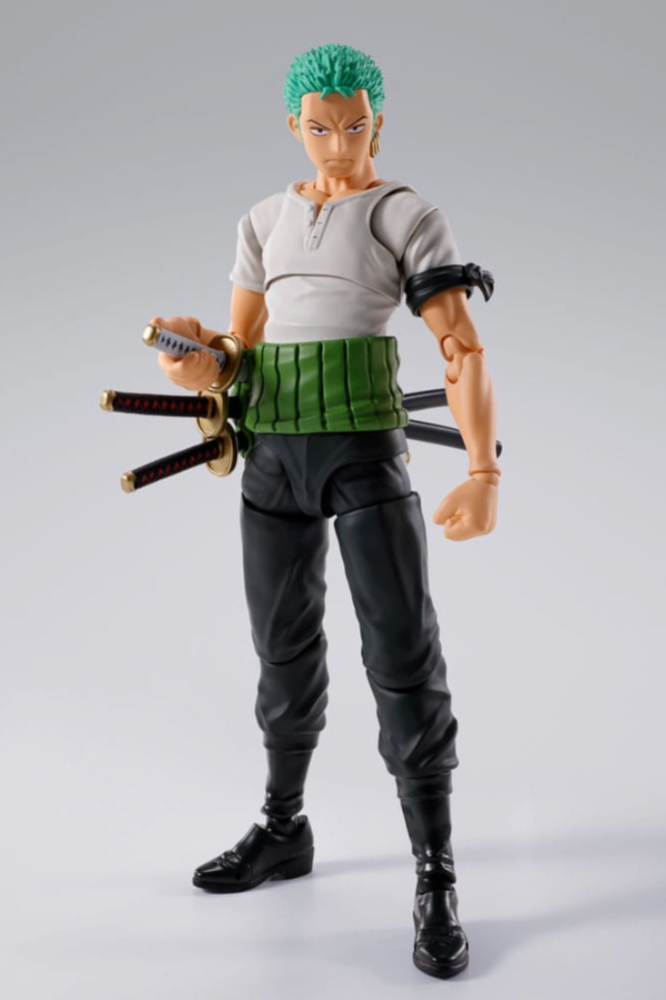 Figura articulada de Roronoa Zoro con espadas – S.H.Figuarts One Piece 15 cm