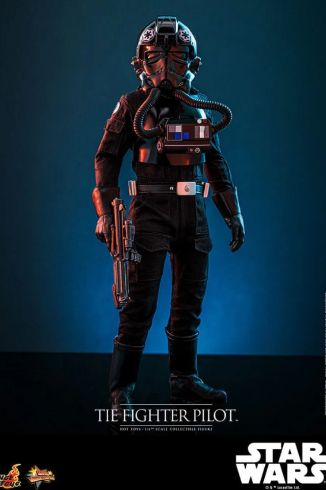 Figura TIE Fighter Pilot Hot Toys escala 1/6 con casco detallado