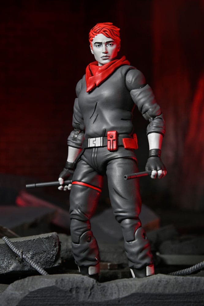 Figura coleccionista April NECA Ultimate 18 cm en caja con ventana.