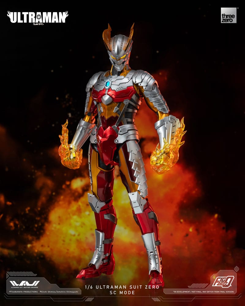 Ultraman Suit Zero con todos sus accesorios incluidos: lanza, espada, efectos y manos intercambiables.