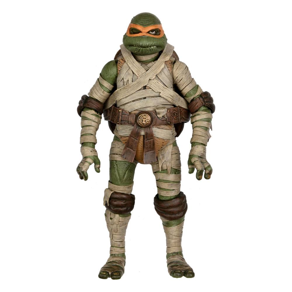 Figura NECA Michelangelo Tortugas Ninja crossover Universal Monsters.