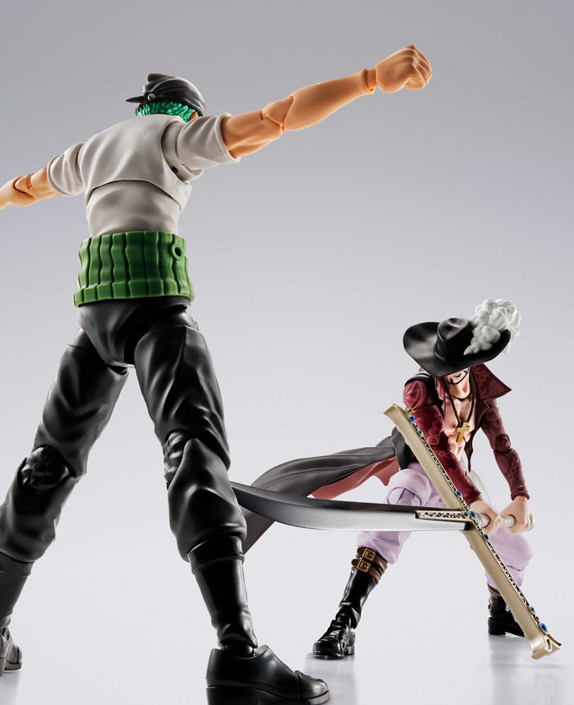 DRACULE MIHAWK HAWKEYE – FIGURA S.H.FIGUARTS ONE PIECE 17 CM (BANDAI – TAMASHII NATIONS)