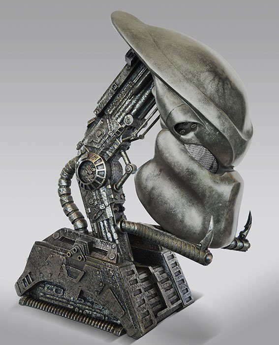 PREDATOR CASCO BIO – RÉPLICA 1/1 CON LUZ 61 CM (PREDATOR – LICENCIA OFICIAL)