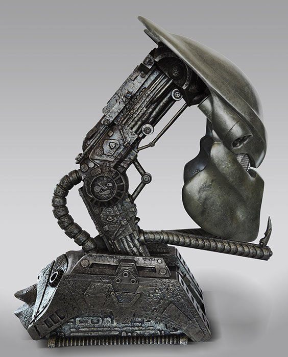 PREDATOR CASCO BIO – RÉPLICA 1/1 CON LUZ 61 CM (PREDATOR – LICENCIA OFICIAL)
