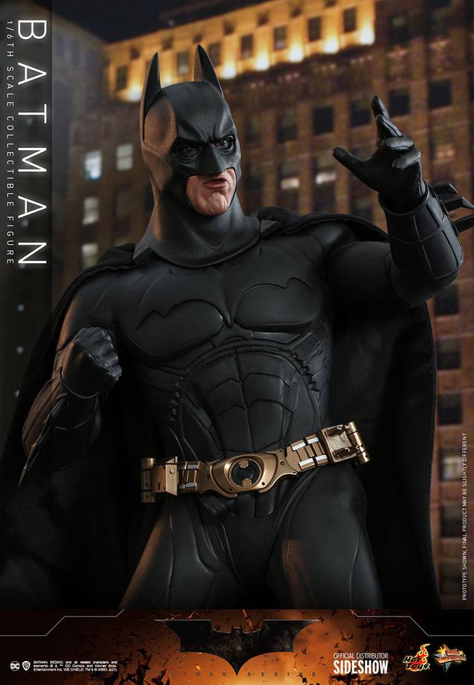 BATMAN BEGINS – MOVIE MASTERPIECE 1/6 FIGURE 32 CM (HOT TOYS – DC COMICS EXCLUSIVE)