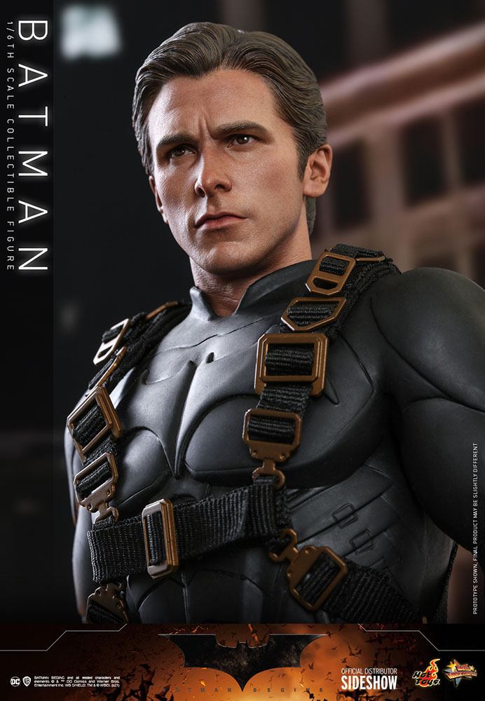 BATMAN BEGINS – MOVIE MASTERPIECE 1/6 FIGURE 32 CM (HOT TOYS – DC COMICS EXCLUSIVE)