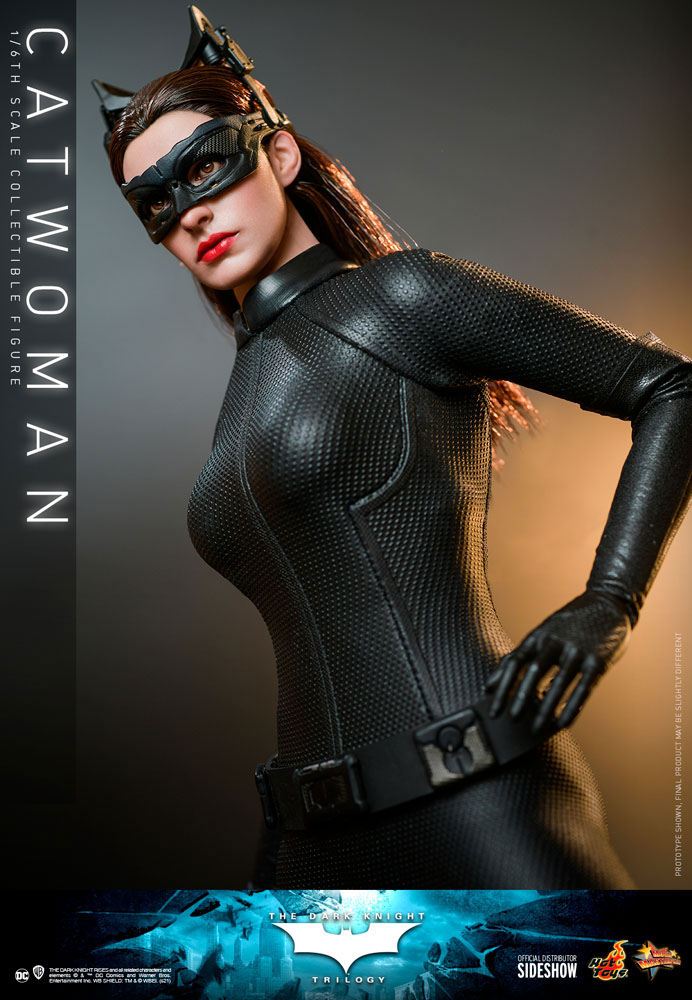 CATWOMAN – THE DARK KNIGHT TRILOGY – FIGURA 1/6 29 CM – HOT TOYS – MOVIE MASTERPIECE