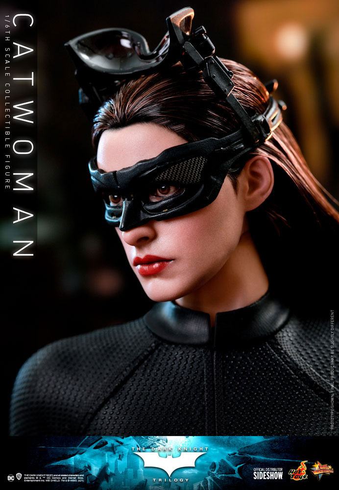 CATWOMAN – THE DARK KNIGHT TRILOGY – FIGURA 1/6 29 CM – HOT TOYS – MOVIE MASTERPIECE