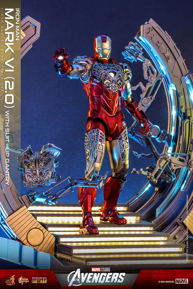 IRON MAN MARK VI (2.0) 1/6 – SUIT-UP GANTRY – FIGURA DIECAST HOT TOYS MARVEL