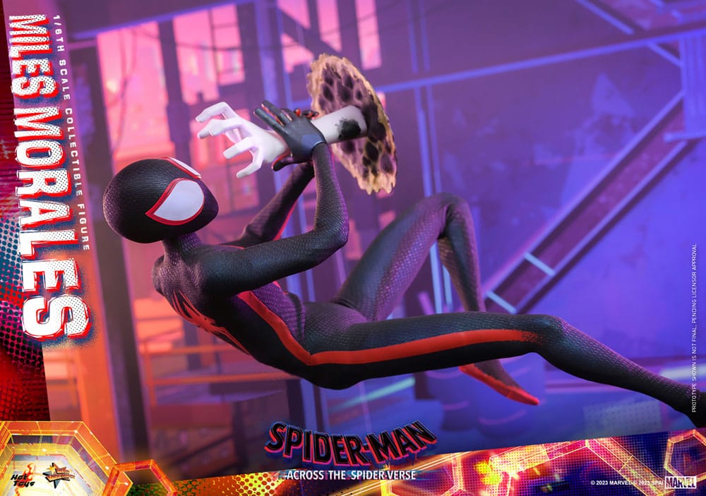 MILES MORALES - SPIDER-MAN: CRUZANDO EL MULTIVERSO - HOT TOYS FIGURA 1/6 ESCALA 29 CM