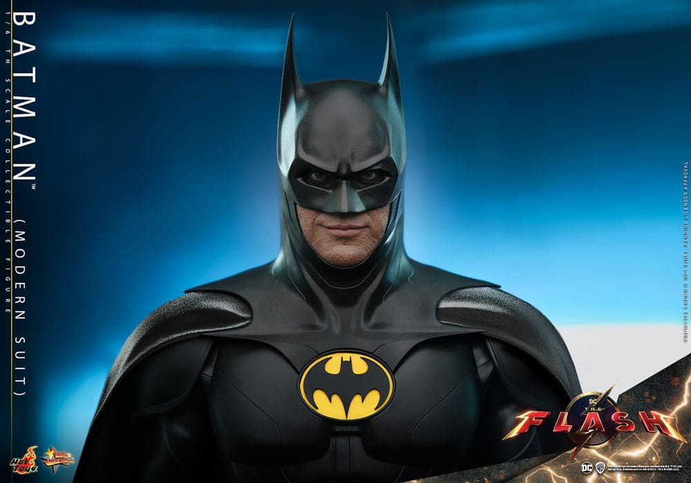 BATMAN (MODERN SUIT) – THE FLASH MOVIE MASTERPIECE 1/6 HOT TOYS 30 CM