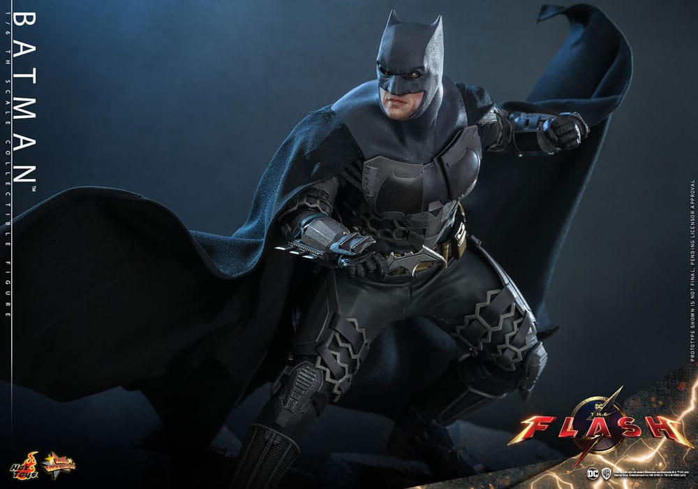 BATMAN - FIGURA 1/6 ESCALA - HOT TOYS – THE FLASH MOVIE