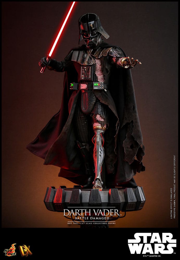 DARTH VADER (BATTLE DAMAGED) HOT TOYS