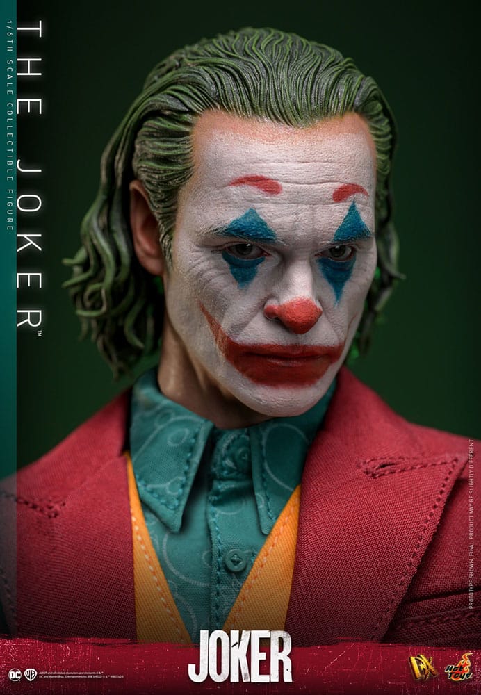 THE JOKER HOT TOYS
