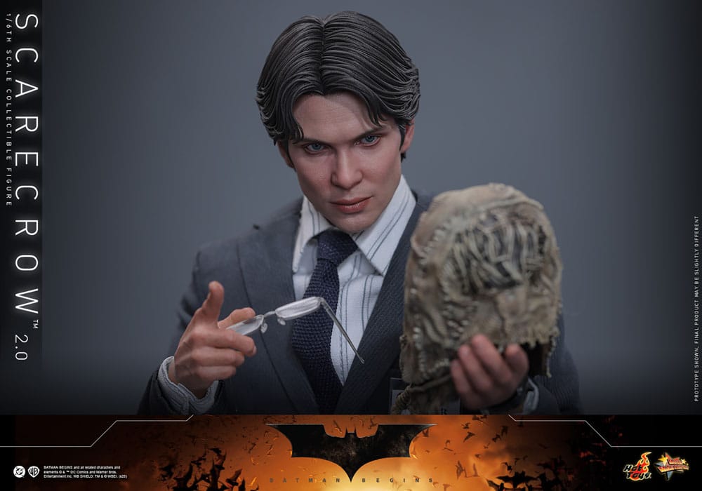 SCARECROW 2.0 – FIGURA HOT TOYS 1/6 – BATMAN BEGINS – DC COMICS