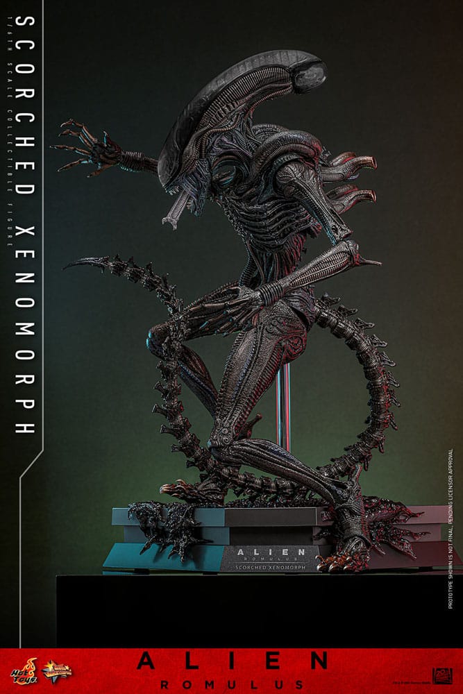 SCORCHED XENOMORPH HOT TOYS