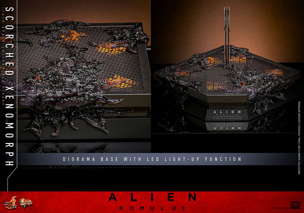 SCORCHED XENOMORPH HOT TOYS