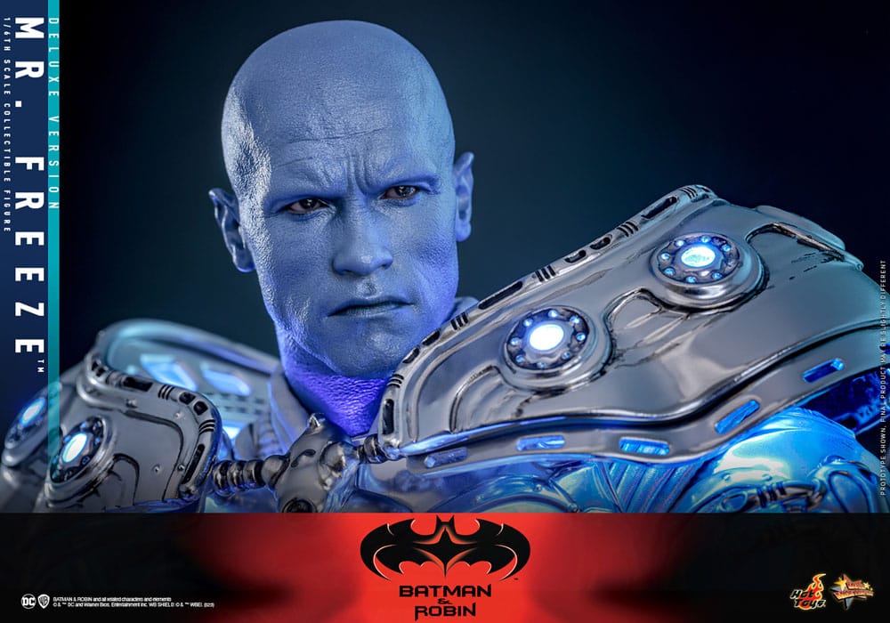 MR. FREEZE DELUXE – HOT TOYS 1/6 BATMAN Y ROBIN – MOVIE MASTERPIECE 33 CM