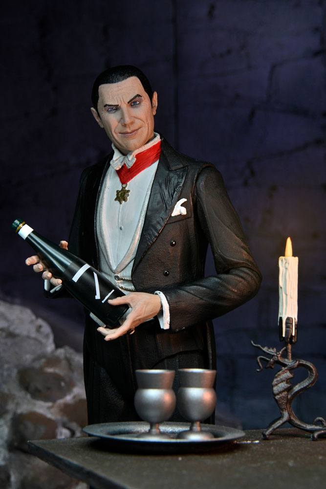 DRACULA (TRANSYLVANIA) – UNIVERSAL MONSTERS ULTIMATE FIGURA 18 CM (NECA – CLASSIC HORROR)