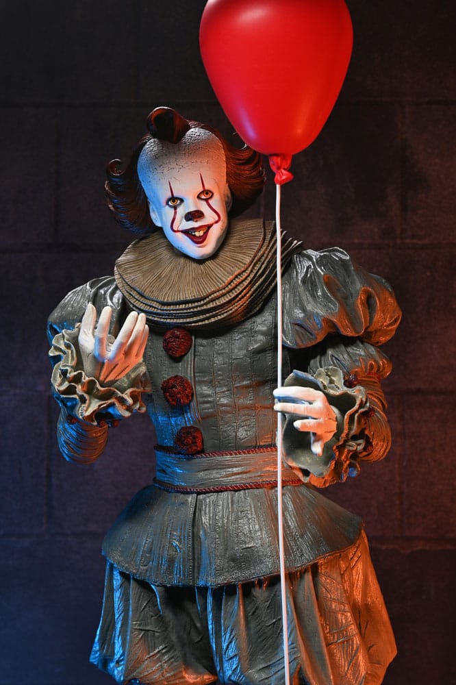 PENNYWISE – FIGURA 1/4 45 CM (NECA – IT: WELCOME TO DERRY)