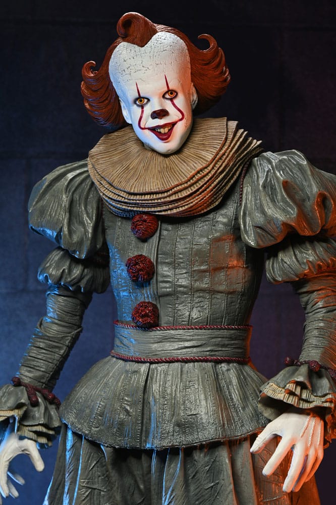 PENNYWISE – FIGURA 1/4 45 CM (NECA – IT: WELCOME TO DERRY)