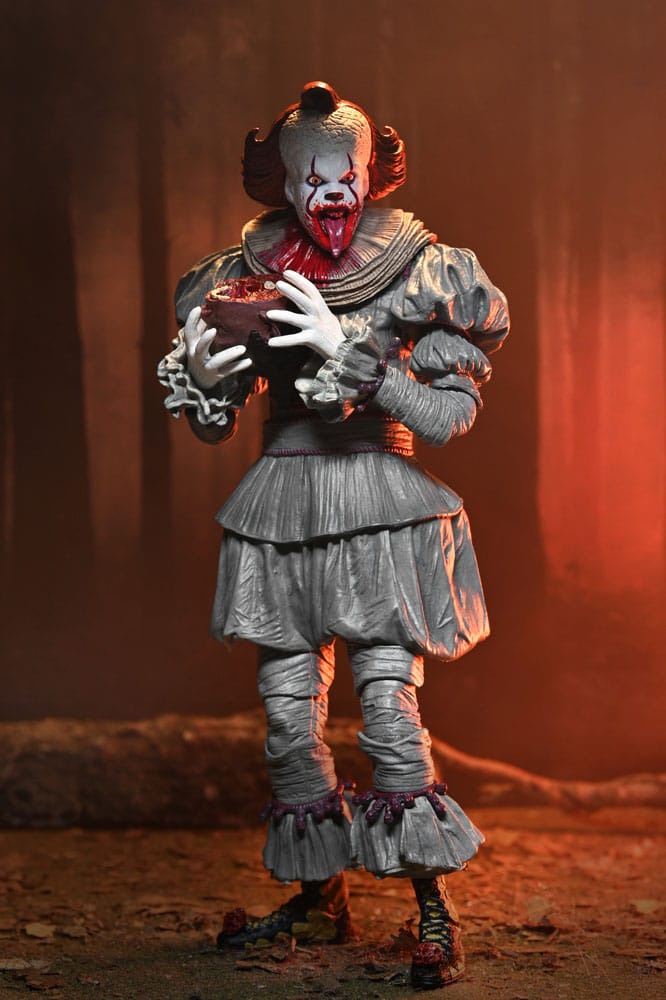 PENNYWISE – FIGURA ULTIMATE 18 CM (NECA – IT: WELCOME TO DERRY)