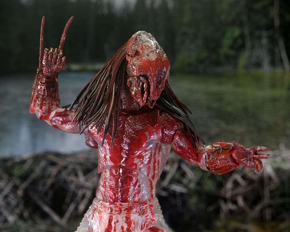 FERAL BEAR BLOOD PREDATOR – PREY – FIGURA ULTIMATE NECA 18 CM