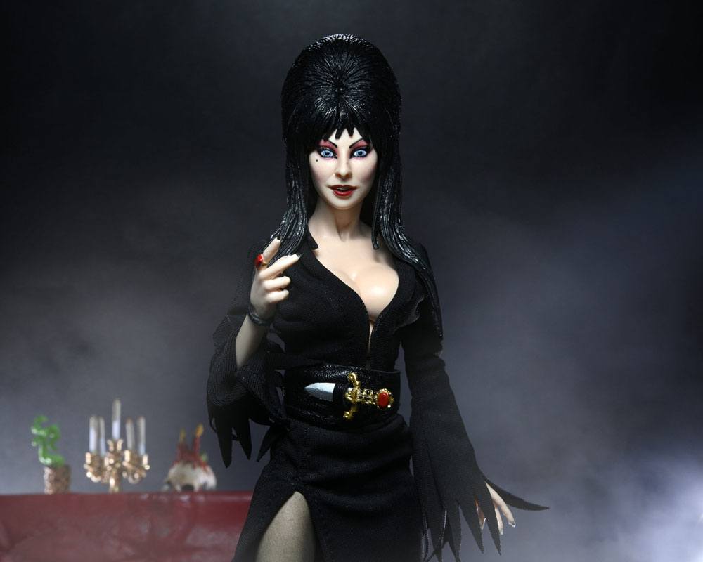 ELVIRA MISTRESS OF THE DARK – FIGURA CLOTHED 20 CM (NECA – ELVIRA)