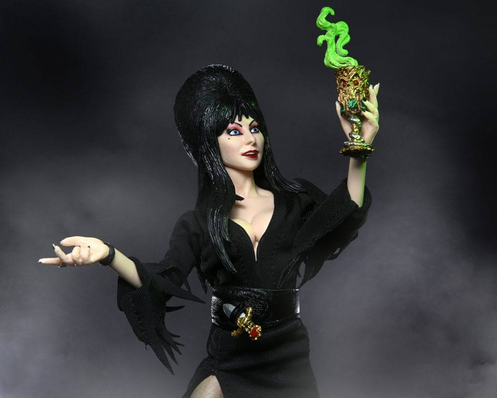 ELVIRA MISTRESS OF THE DARK – FIGURA CLOTHED 20 CM (NECA – ELVIRA)