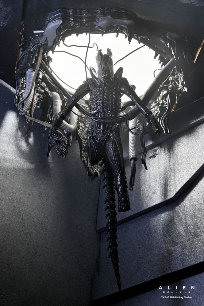 ALIEN ROMULUS – FIGURA NECA 1/6 – DELUXE SUSPENDED LAB XENOMORPH XX121