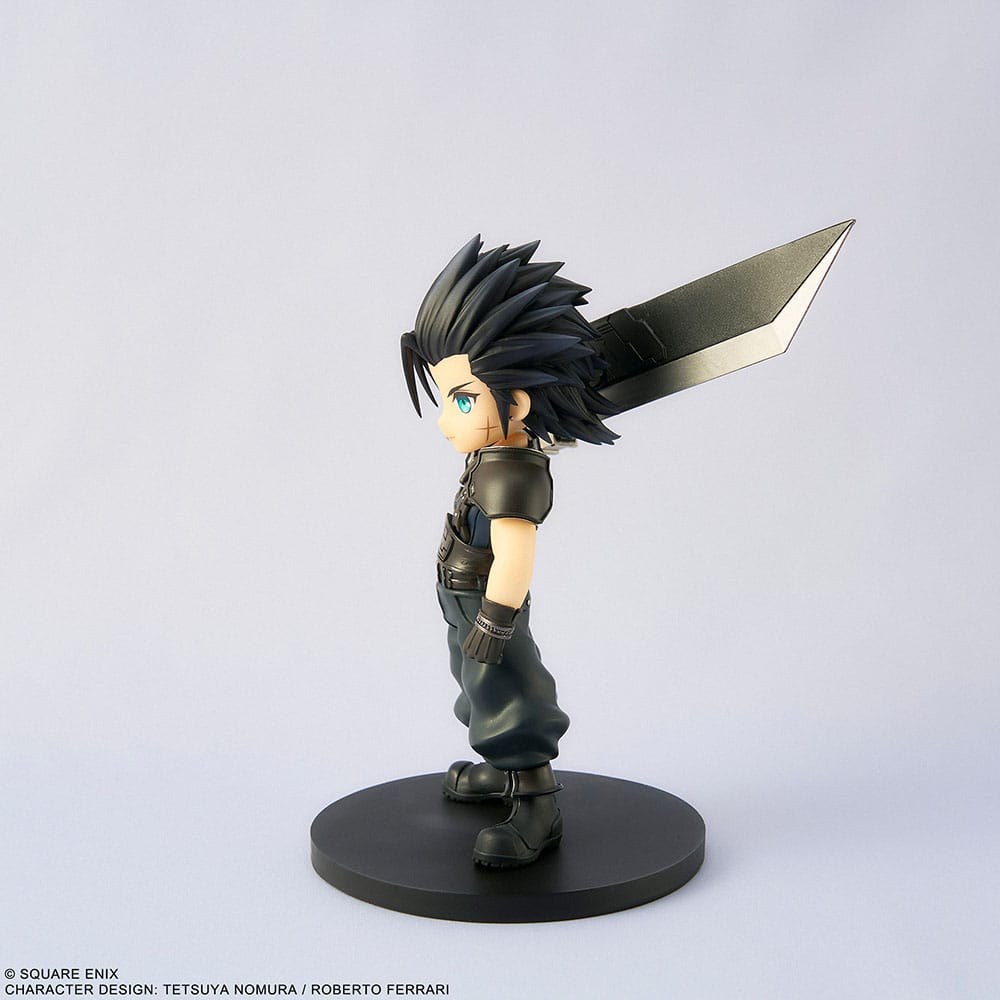 ZACK FAIR – FINAL FANTASY VII REBIRTH ADORABLE ARTS ESTATUA 11 CM (SQUARE ENIX – FFVII)