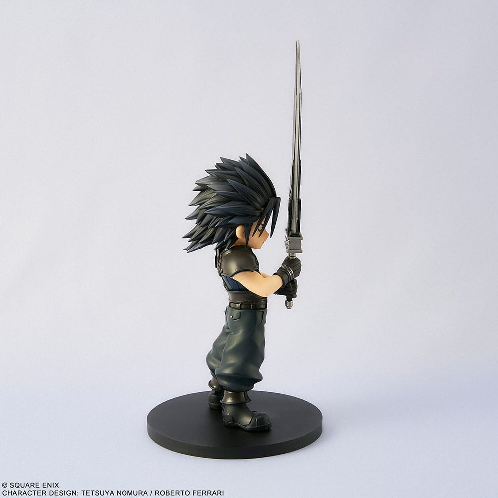 ZACK FAIR – FINAL FANTASY VII REBIRTH ADORABLE ARTS ESTATUA 11 CM (SQUARE ENIX – FFVII)