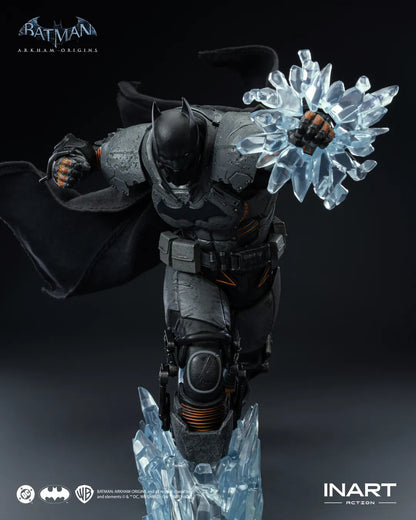 BATMAN XE SUIT ARKHAM ORIGINS 1/12 18,4 CM INART