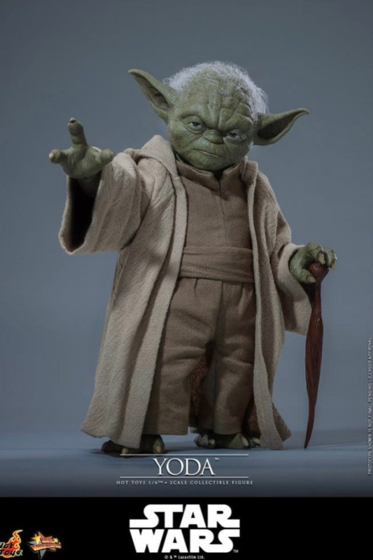 YODA – FIGURA 1/6 14 CM (HOT TOYS)