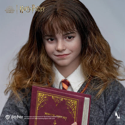 HERMIONE GRANGER 1/6 INART – HARRY POTTER Y LA PIEDRA FILOSOFAL