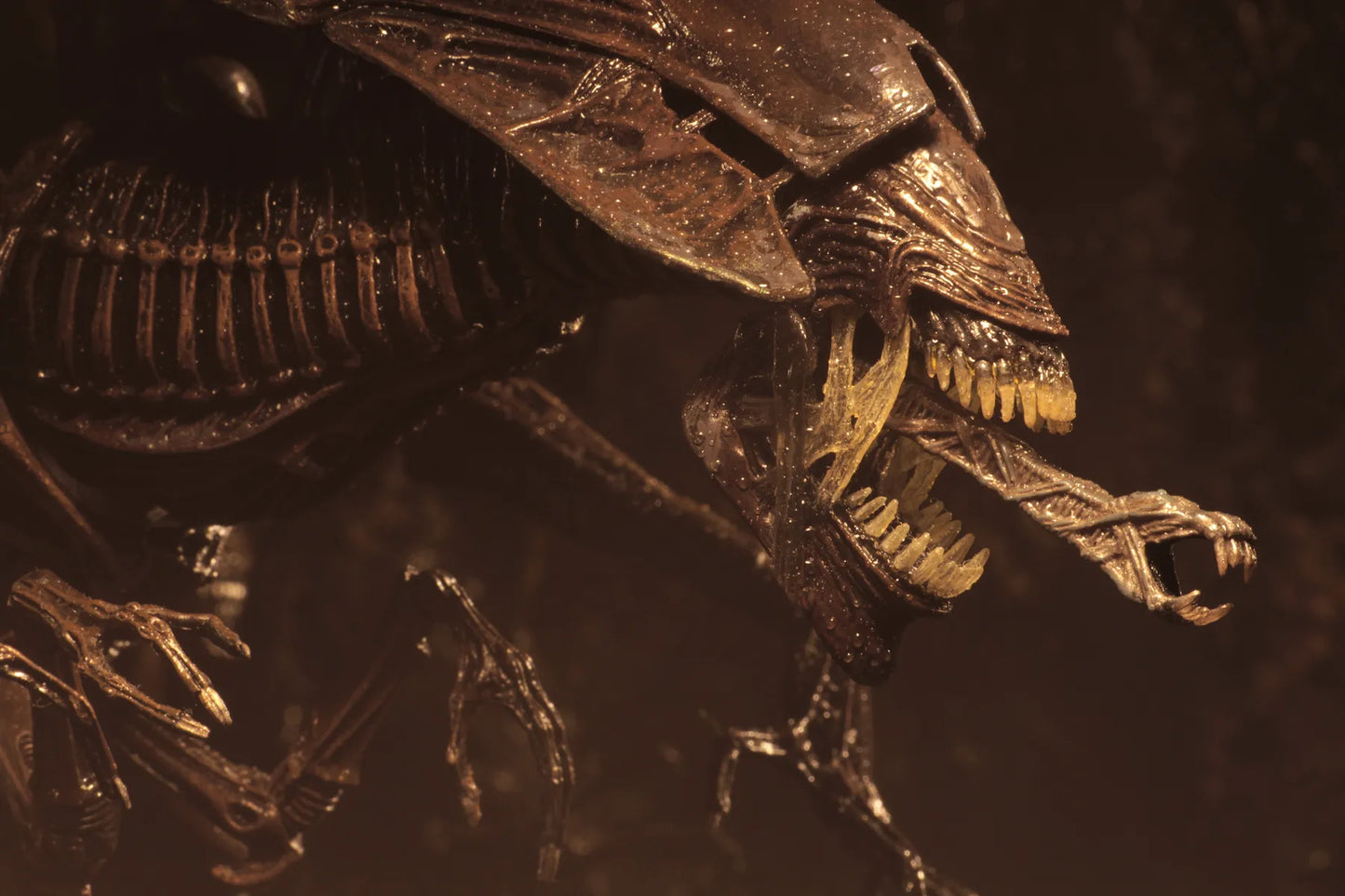 ALIEN QUEEN RESURRECTION DELUXE  37 CM – ALIENS RESURRECTION – NECA