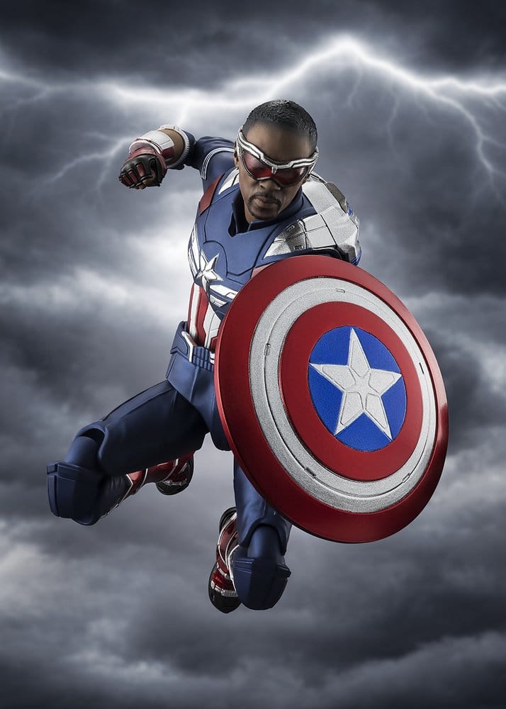 Primer plano del rostro de Captain America S.H.Figuarts mostrando el gran nivel de detalle y fidelidad del personaje.