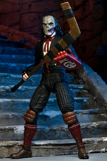 Figura de Casey Jones como Phantom of the Opera del crossover Teenage Mutant Ninja Turtles y Universal Monsters, fabricada por NECA.